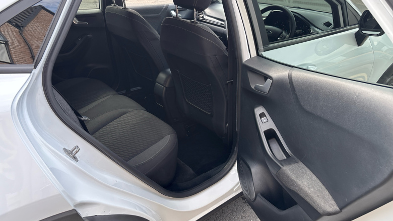 Ford Puma 1.0 EcoBoost Hybrid mHEV Titanium 5dr Petrol Hatchback